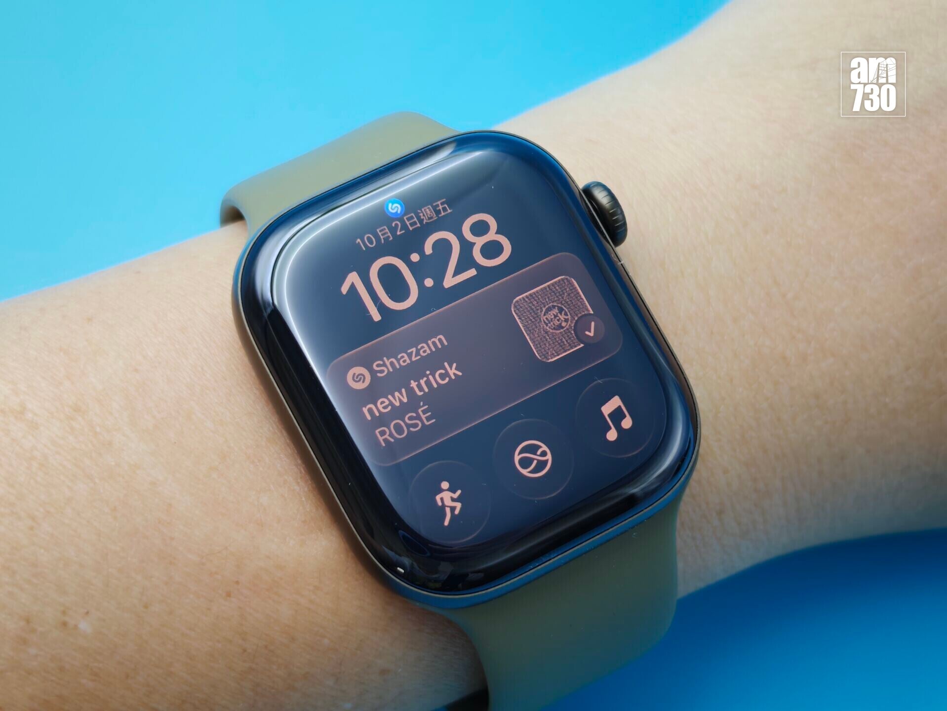 Apple Watch Series 12的Shazam可自動在「智慧型疊放」中使用。