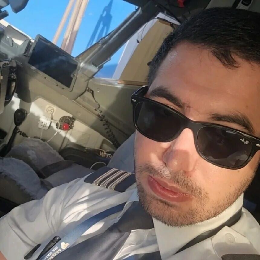 杜拜航空劫機案|突現兩位神秘機師乘客曾怕劫機 施襲副機師發逾3000條帖文包括「厭女」