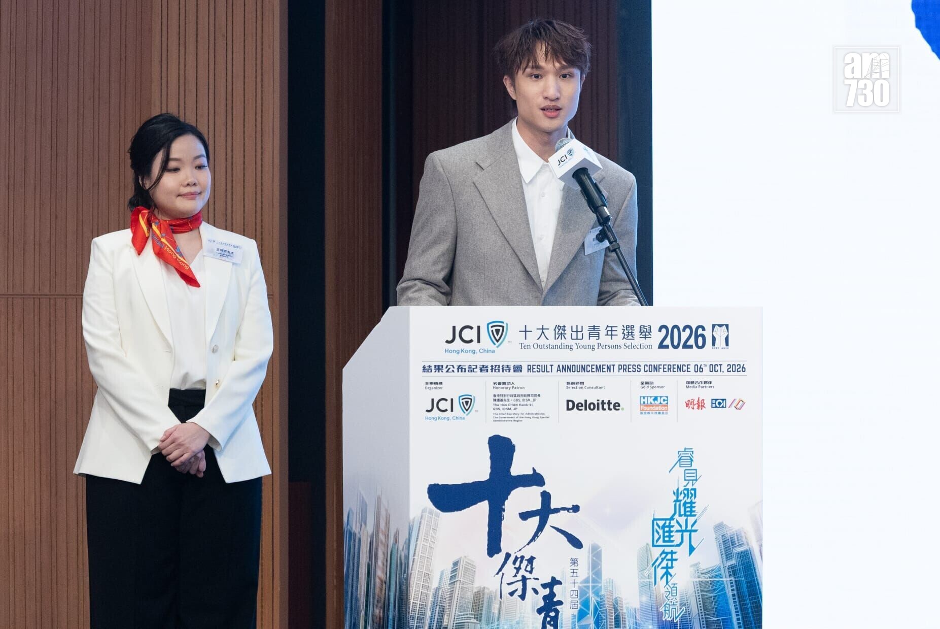蔡俊彥指樂觀靠後天的練習與習慣累積而成。(蘇文傑攝)
