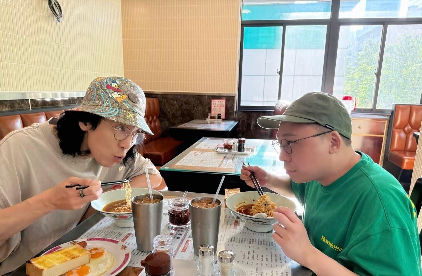 工作排得密密麻麻的農夫,希望十月完騷之後放一個大假