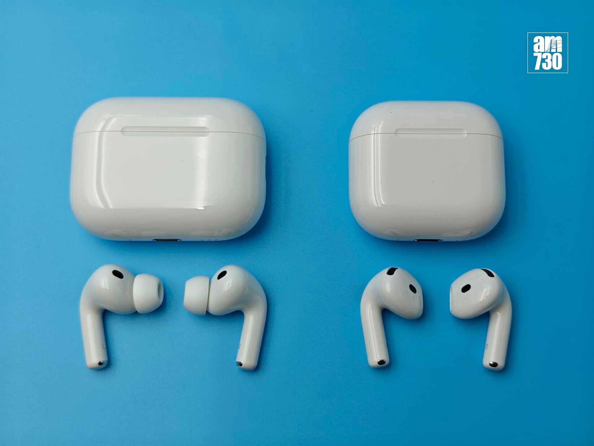 AirPods 5(右)的聲學設計源自AirPods Pro 3(左)。