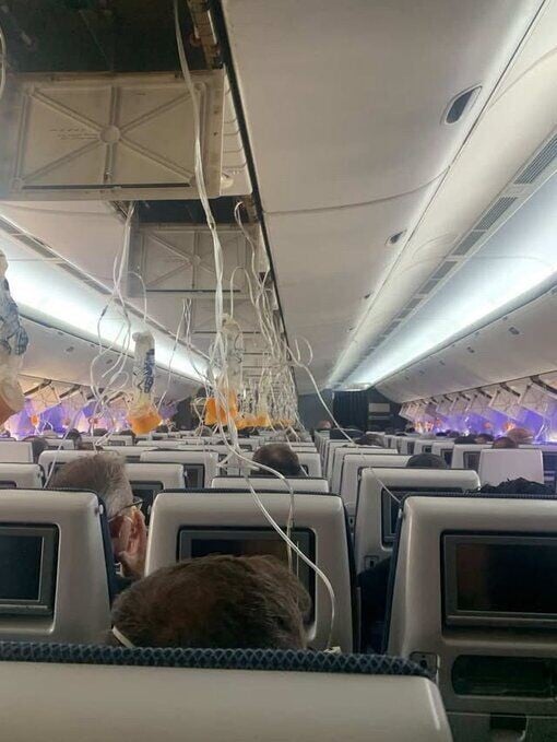 英航客機驟降28000呎 氧氣罩掉落嚇壞乘客 緊急折返倫敦希思羅機場