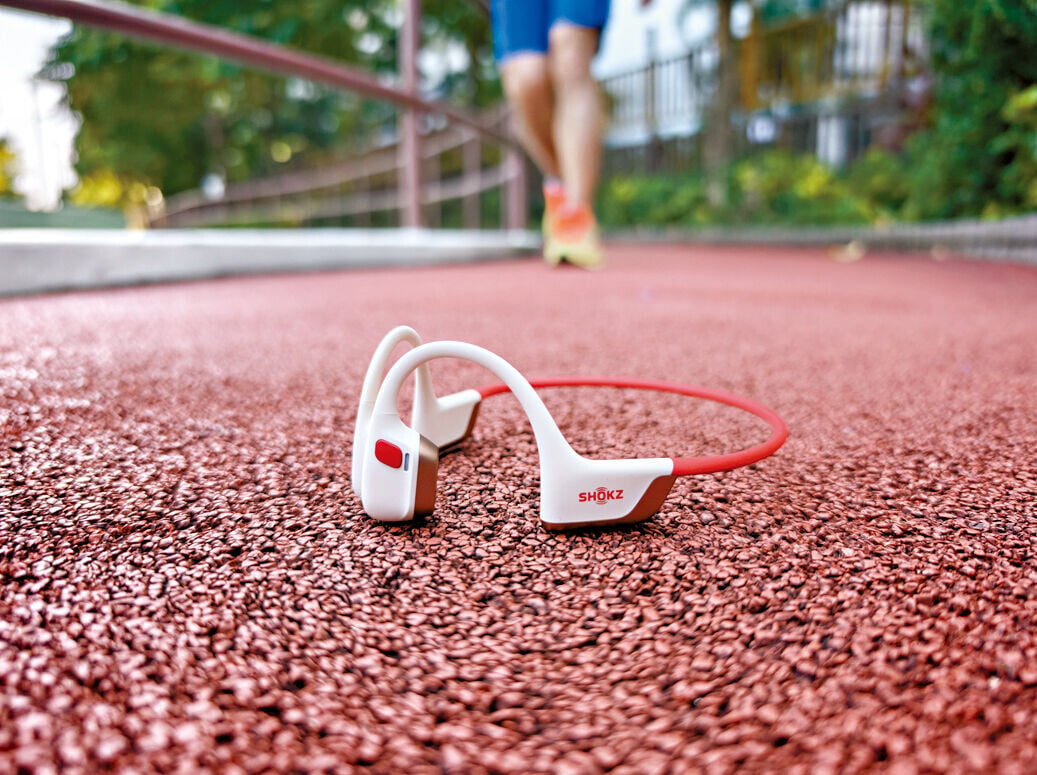 Shokz OpenRun Pro 2s今代帶來更立體的杜比音效模式。
