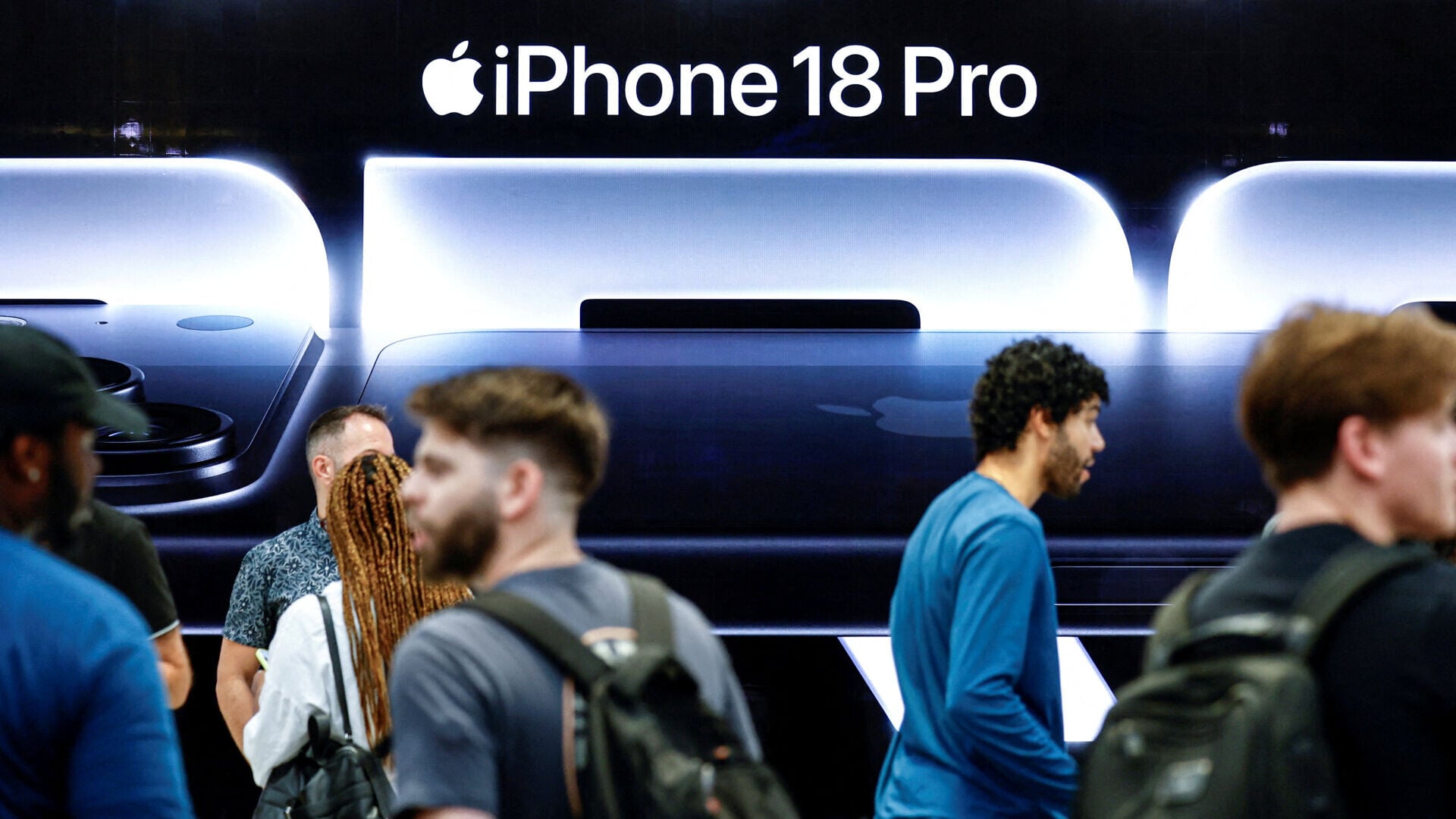蘋果據報削iPhone18 Pro系統零部件產量。(資料圖片/路透社)