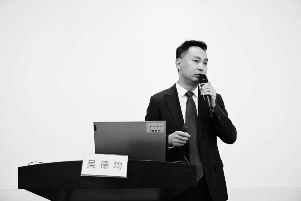 吳德均醫生生前人緣佳
