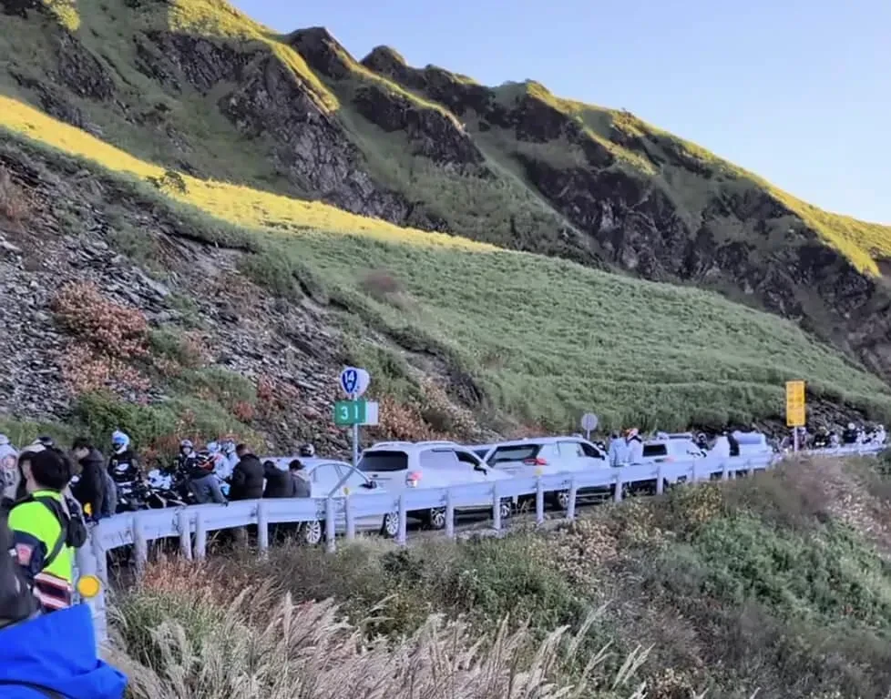 14甲線部分路段出現交通擠塞情況