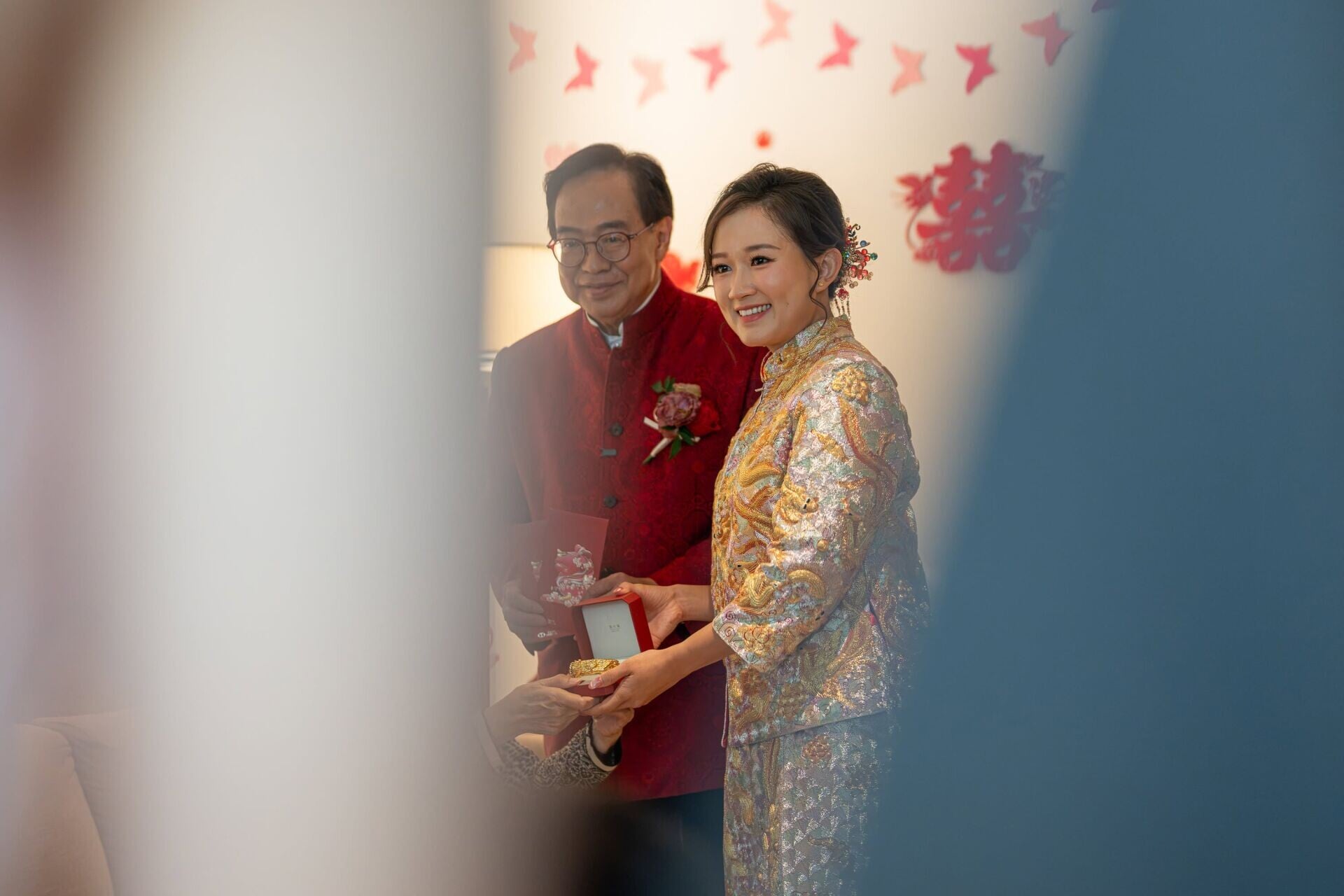 經民聯主席盧偉國與粵劇演員余仲欣成親