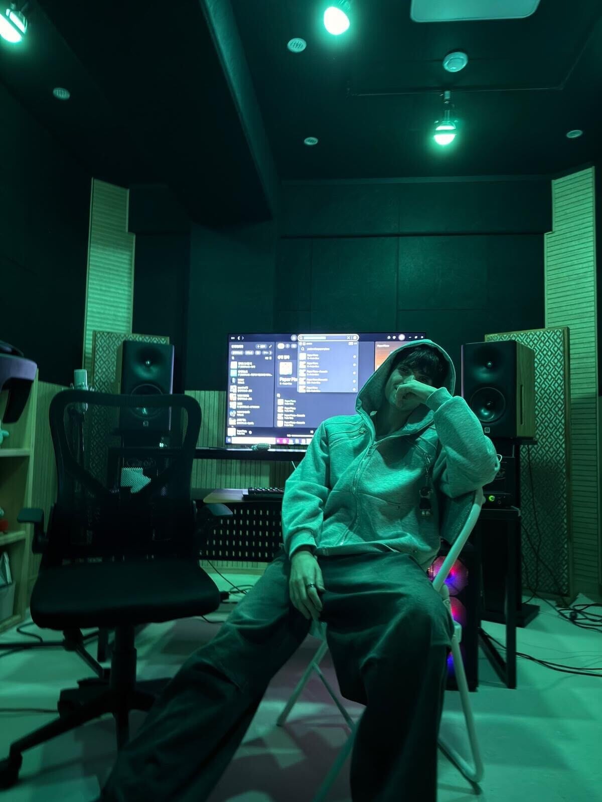 05