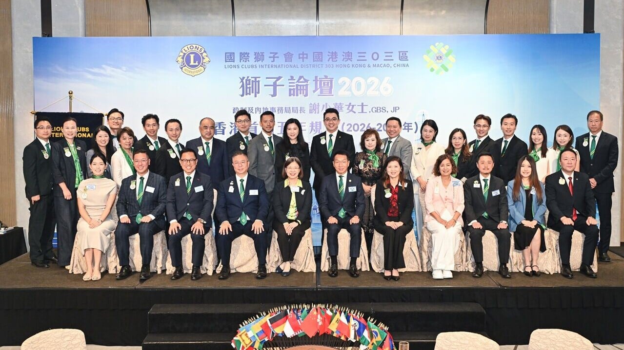 8. 主禮嘉賓＋區內閣合照