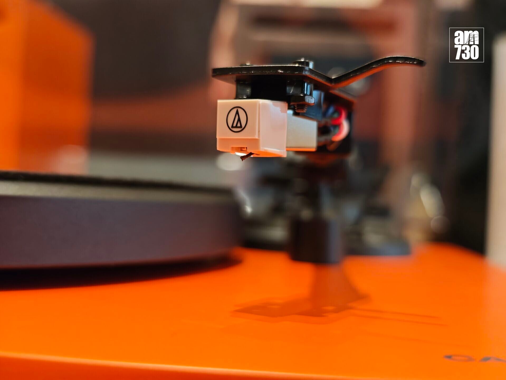 Cambridge Audio Spira黑膠唱盤備有Audio-Technica AT3600L唱頭。