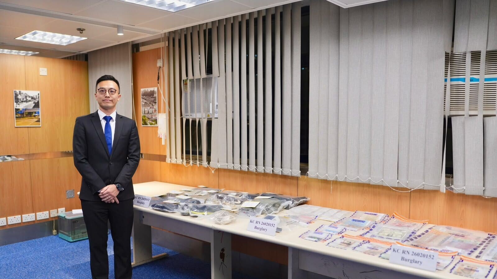 九龍城警區重案組第二隊主管偵緝高級督察曾嘉俊交代九龍城農圃道一幢私人住宅大廈連環爆竊案情。