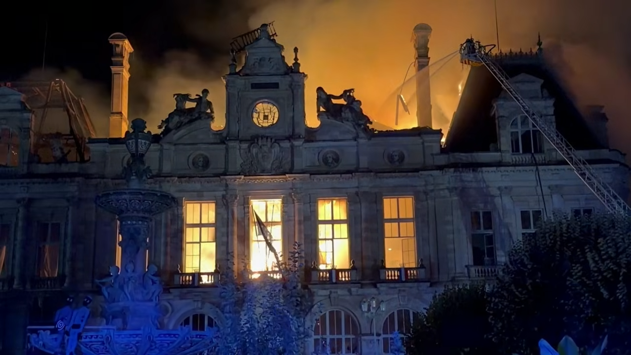 Limoges town hall ravaged by fire set during French protests AFP 0 52 screenshot