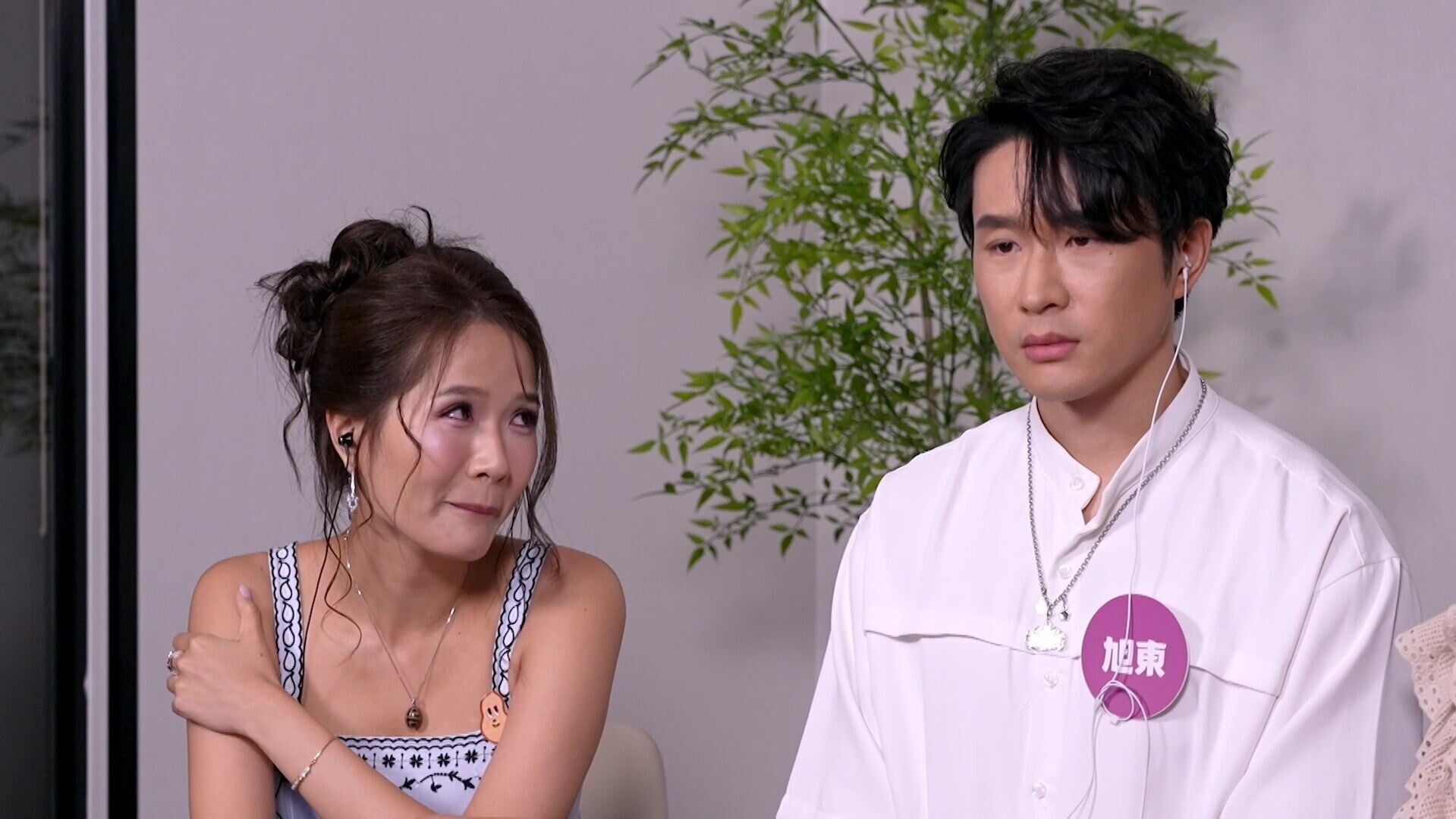 35 (13)
