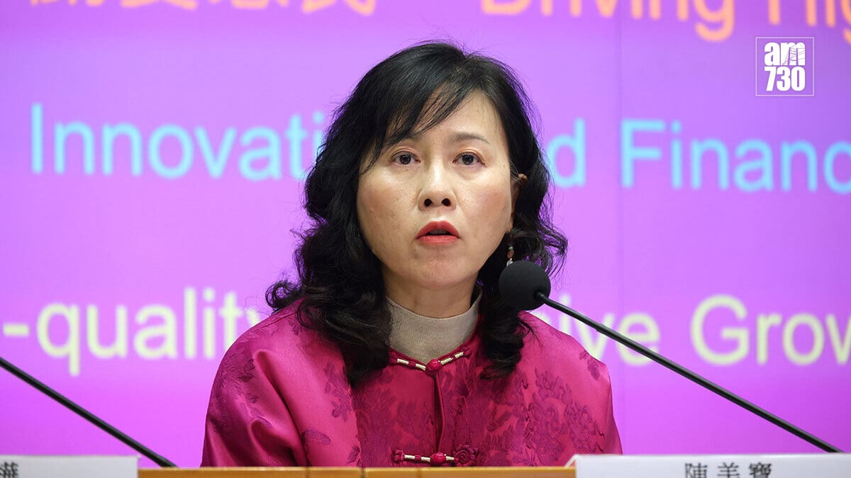 20260227LamCY 商務及經濟發展局局長丘應樺 運輸及物流局局長陳美寶闡述財政預算案07