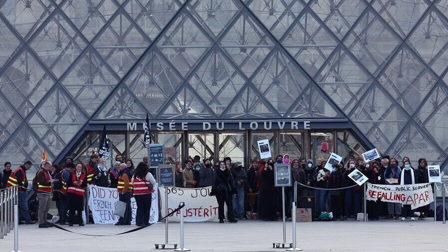 2026 10 19T084121Z 1040104409 RC286OAMSQHY RTRMADP 3 FRANCE PROTEST