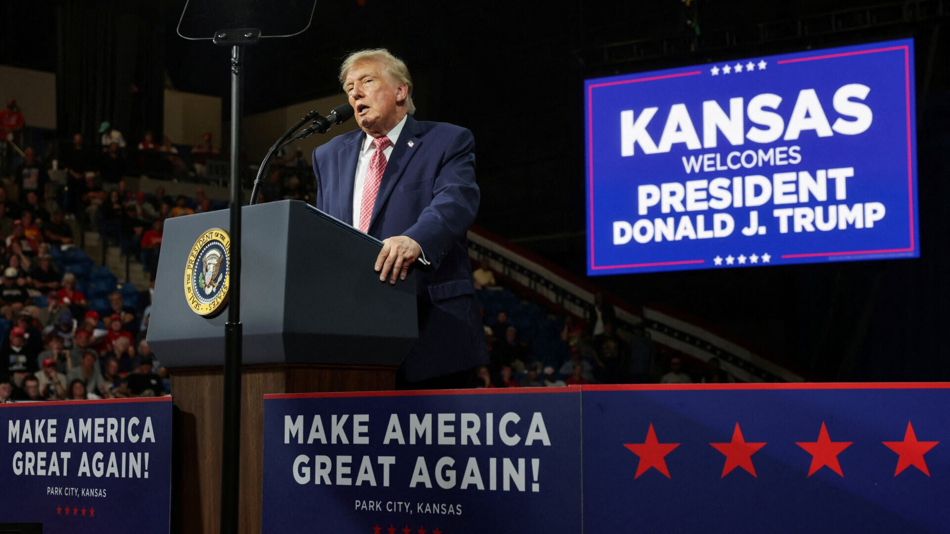 2026 10 20T020351Z 30438639 RC2Q6OAMDY45 RTRMADP 3 USA TRUMP