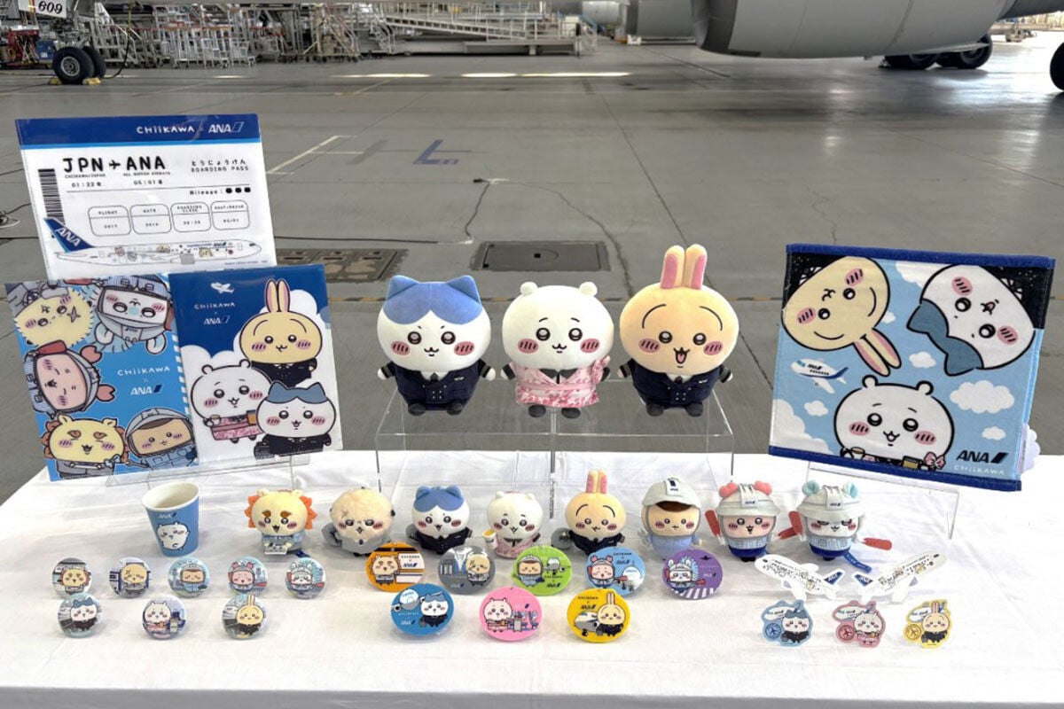 ANA聯乘CHIIKAWA的一系列周邊商品。(ANA Instagram圖片)