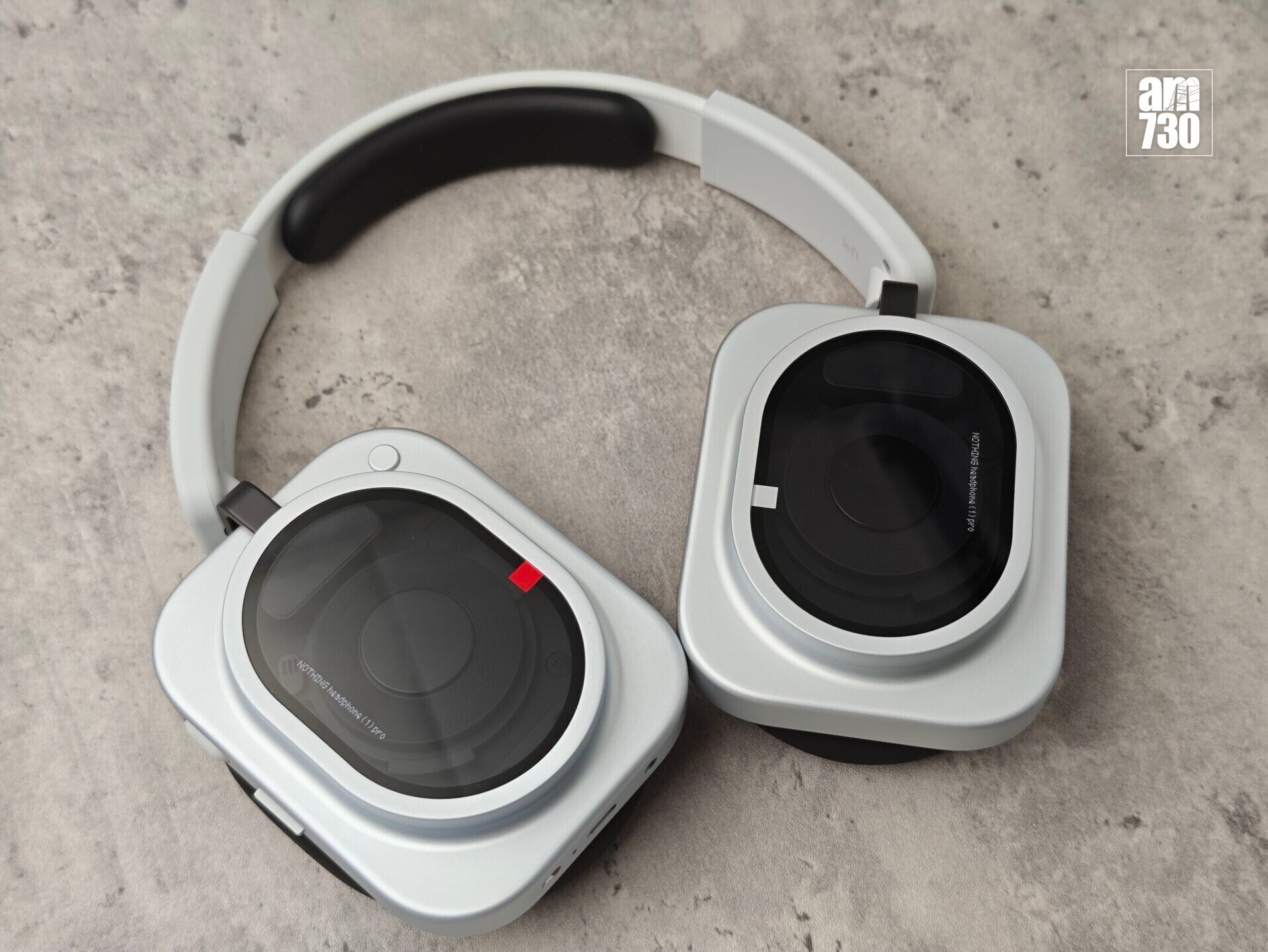 Nothing Headphone (1) Pro頭戴式耳機續航力最長可達68小時。