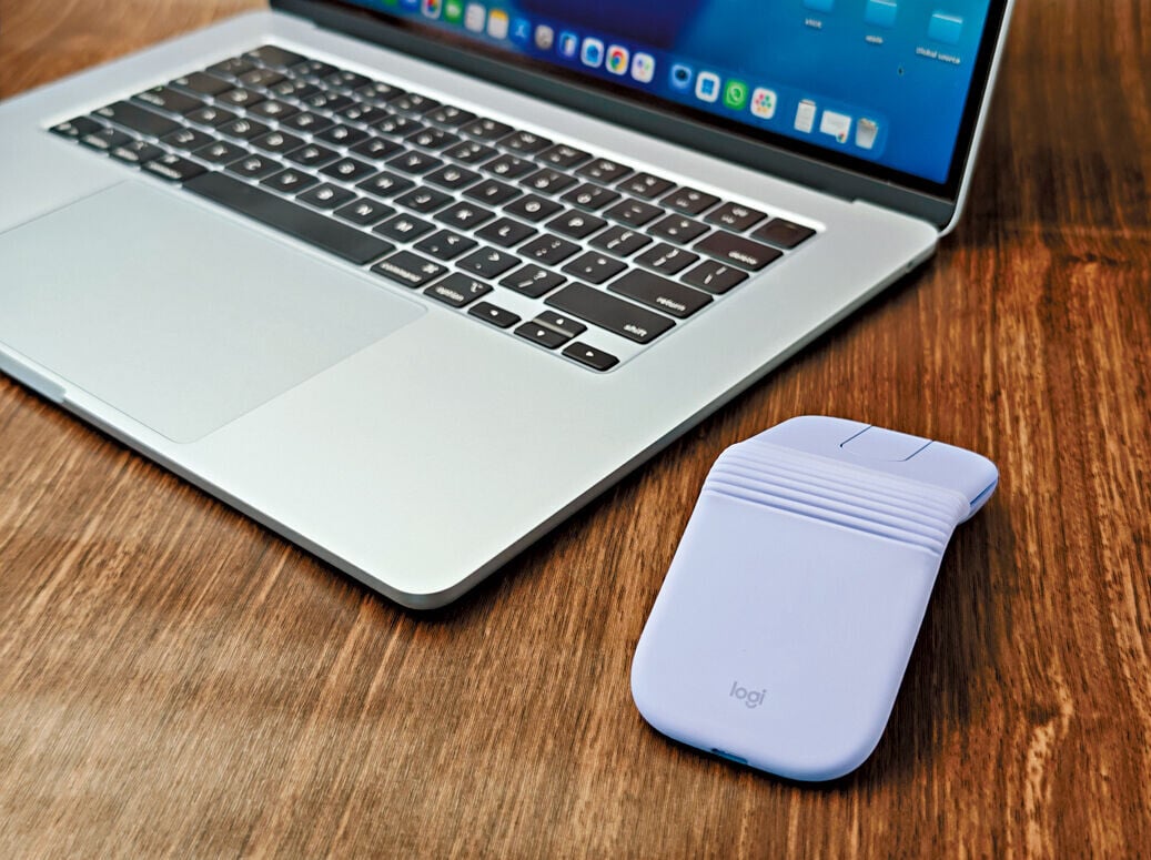 Logitech Mobi Fold無線摺疊滑鼠設計革新。