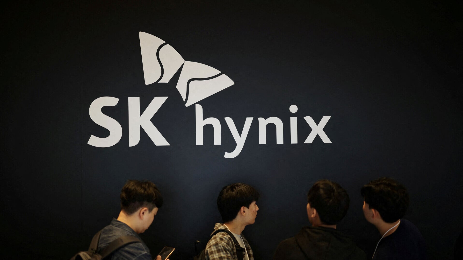SK海力士宣布，取消分拆旗下子公司Solidigm的赴美上市計劃。(資料圖片/路透社)