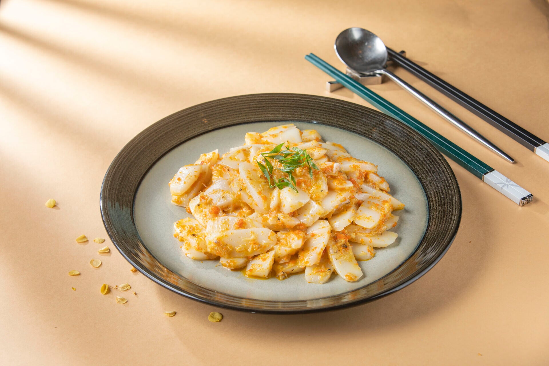 【新聞照片】蟹粉菜式 蟹粉炒年糕