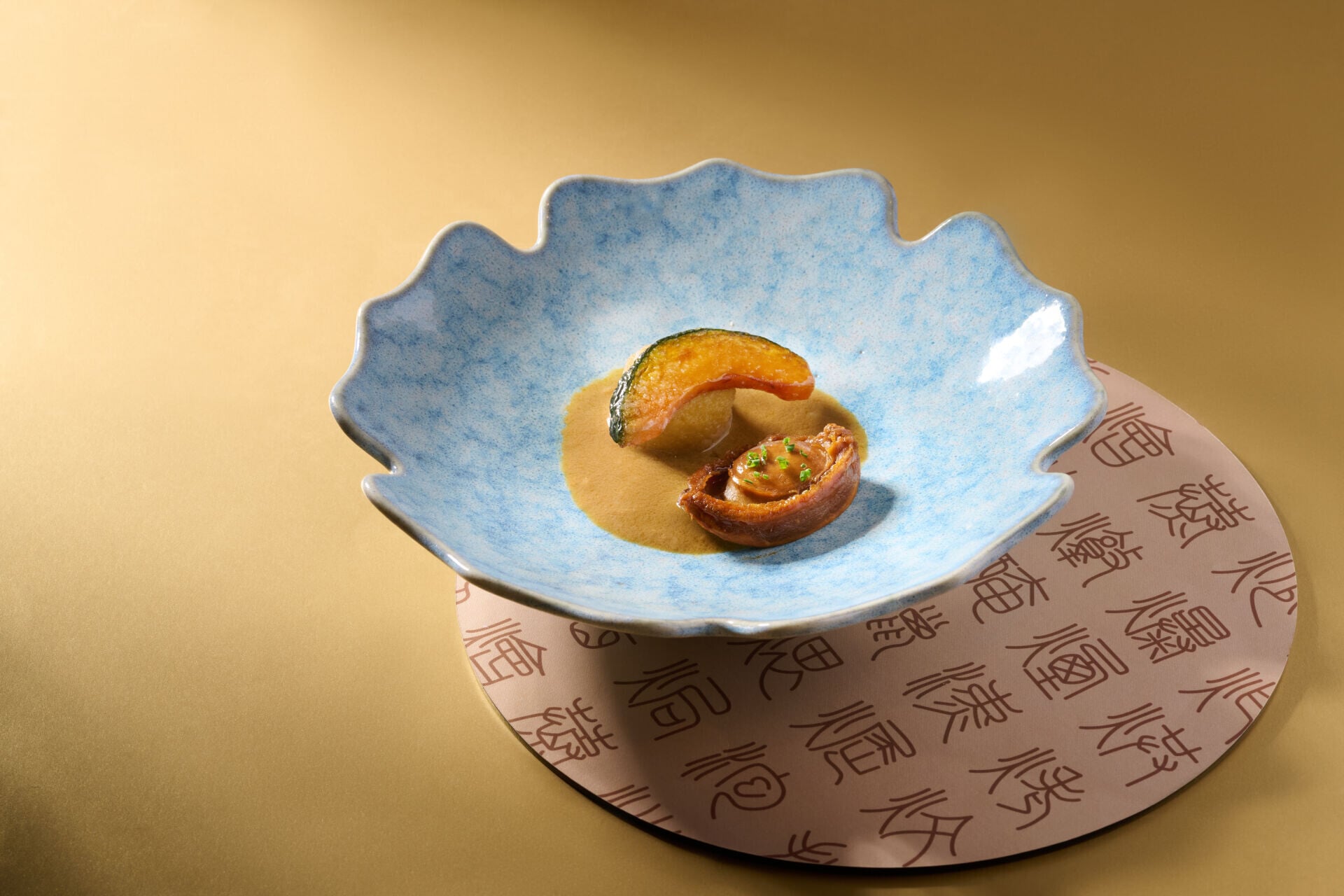 Cuisine Cuisine 鳳肝汁煨鮑魚