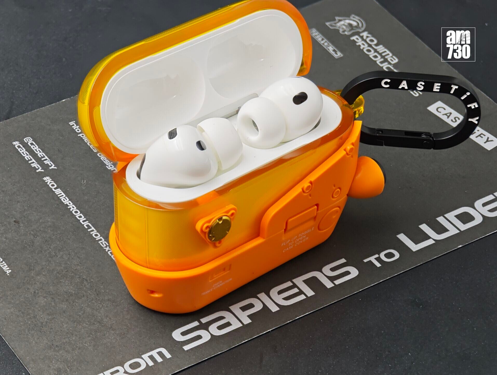 AirPods Pro 3耳機保護殼完美貼合充電盒。