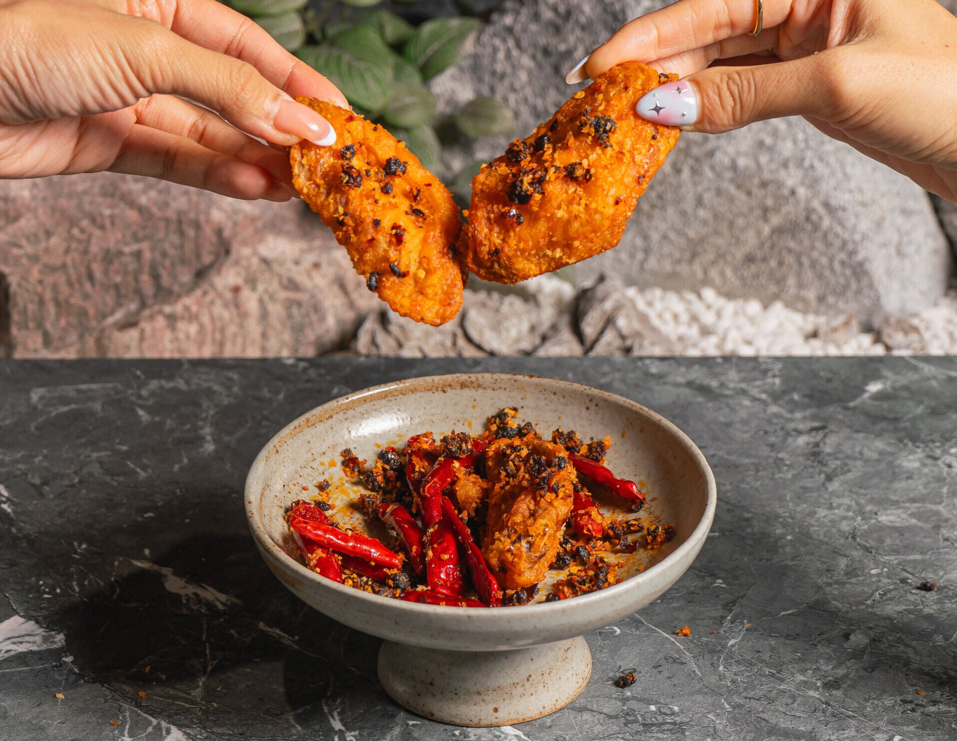 Han Dining x Culinary Class Wars Mala Chicken Wings 2