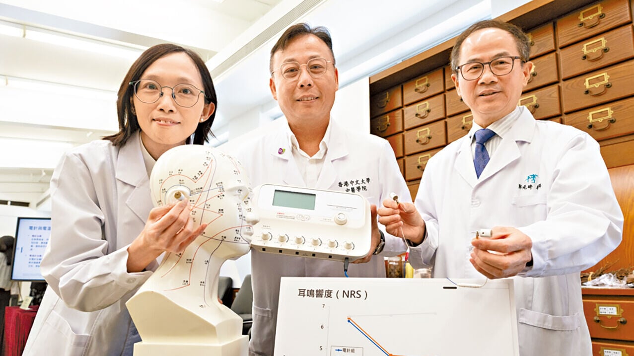(左起)博愛醫院中醫服務何麗芬高級醫師、林志秀及郭元琦。(蘇文傑攝)