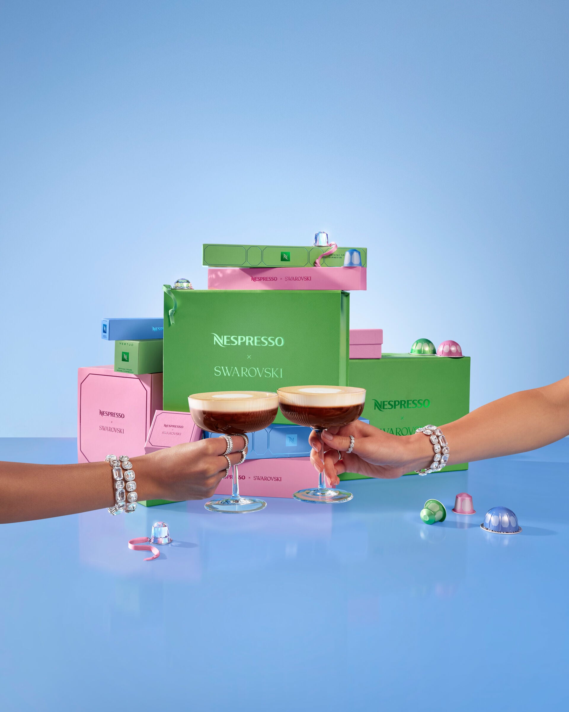 Nespresso Celebration Hybrid