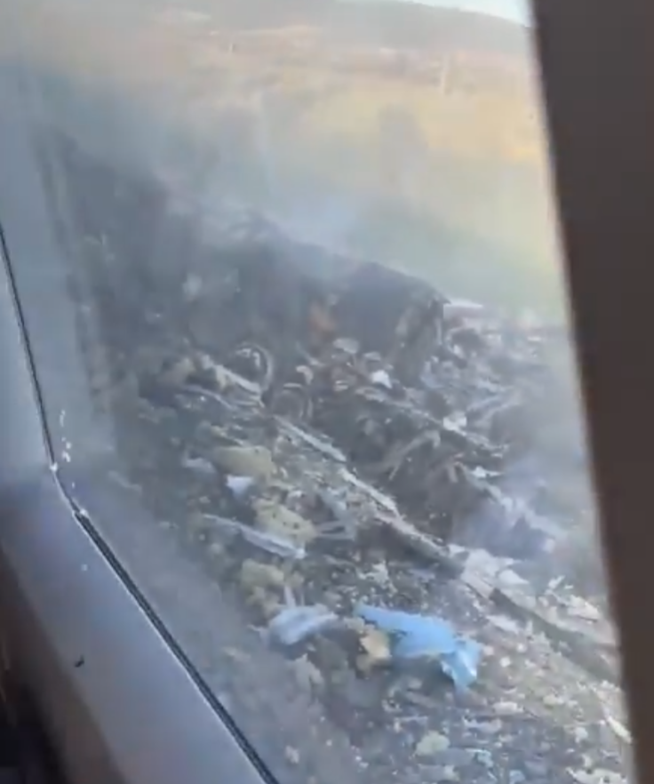西班牙發生兩列高鐵相撞事故,兩節車廂在事故中出軌,連接首都馬德里與南部安達魯西亞地區的高速鐵路路線暫停營運。(X)