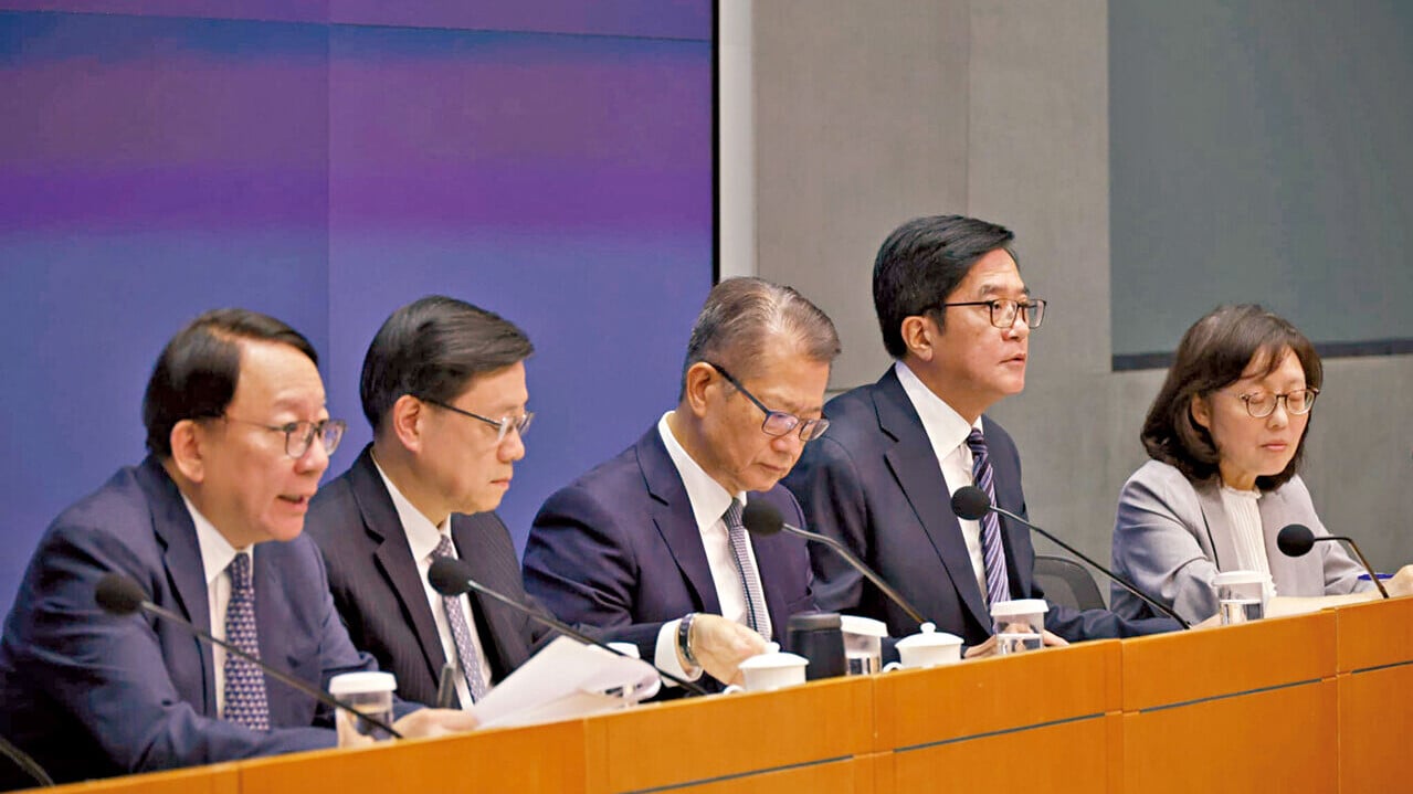 成立公營房屋樓宇管制組 取替ICU 設項目專責團隊 統籌工程事宜