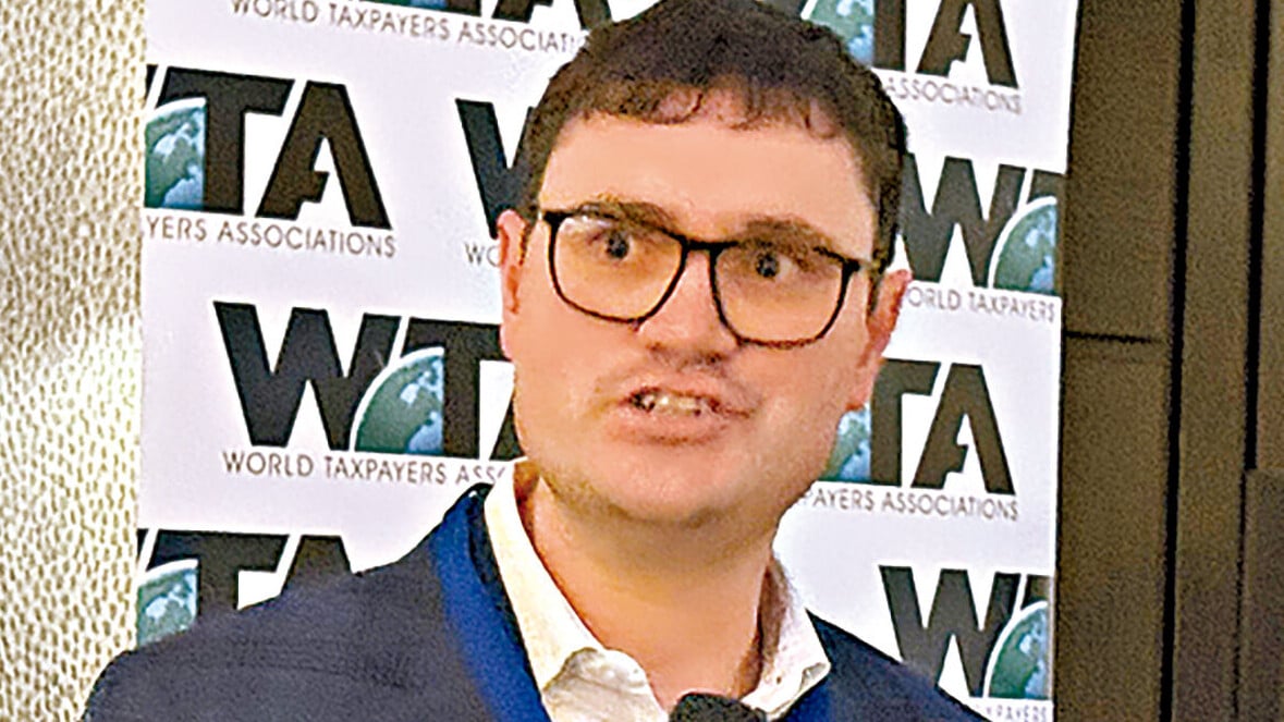 Jordan Williams認為，香港的低稅制度值得其他地方借鑑。