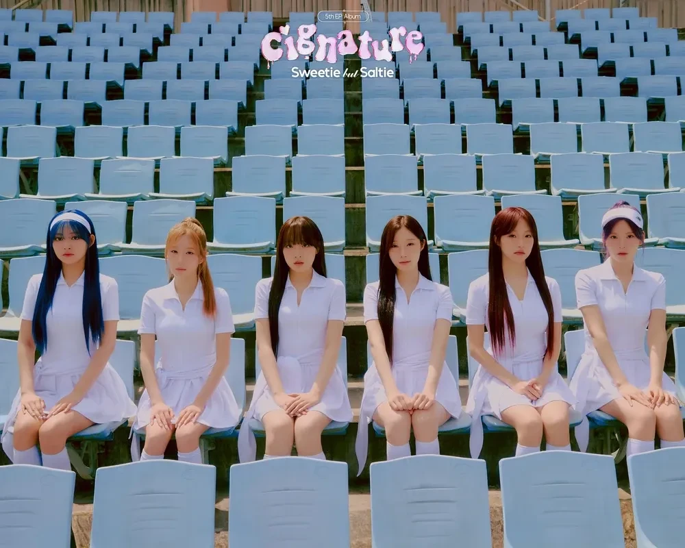 Cignature Sweetie But Saltie group concept photo 3