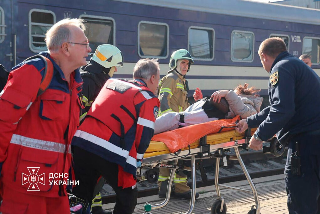 烏克蘭第聶伯羅(Dnipro)火車站被俄羅斯無人機襲擊,最少14死(AP)