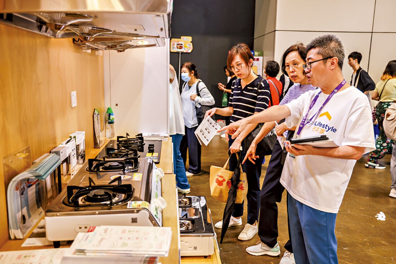 智能家居維修成本較傳統水電開關為高。(中通社)