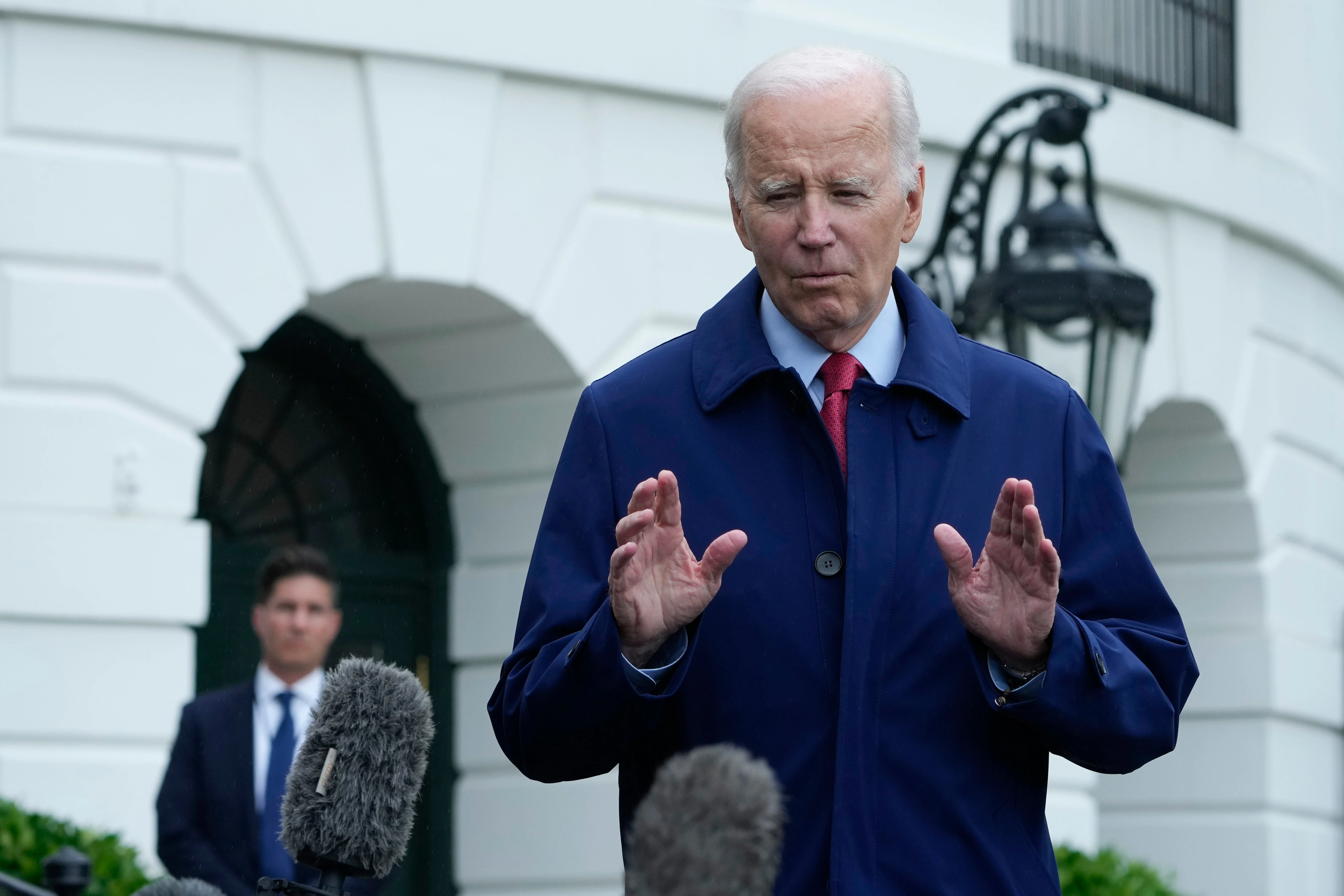 美國國債嚴峻 政府手頭現金不敵富豪