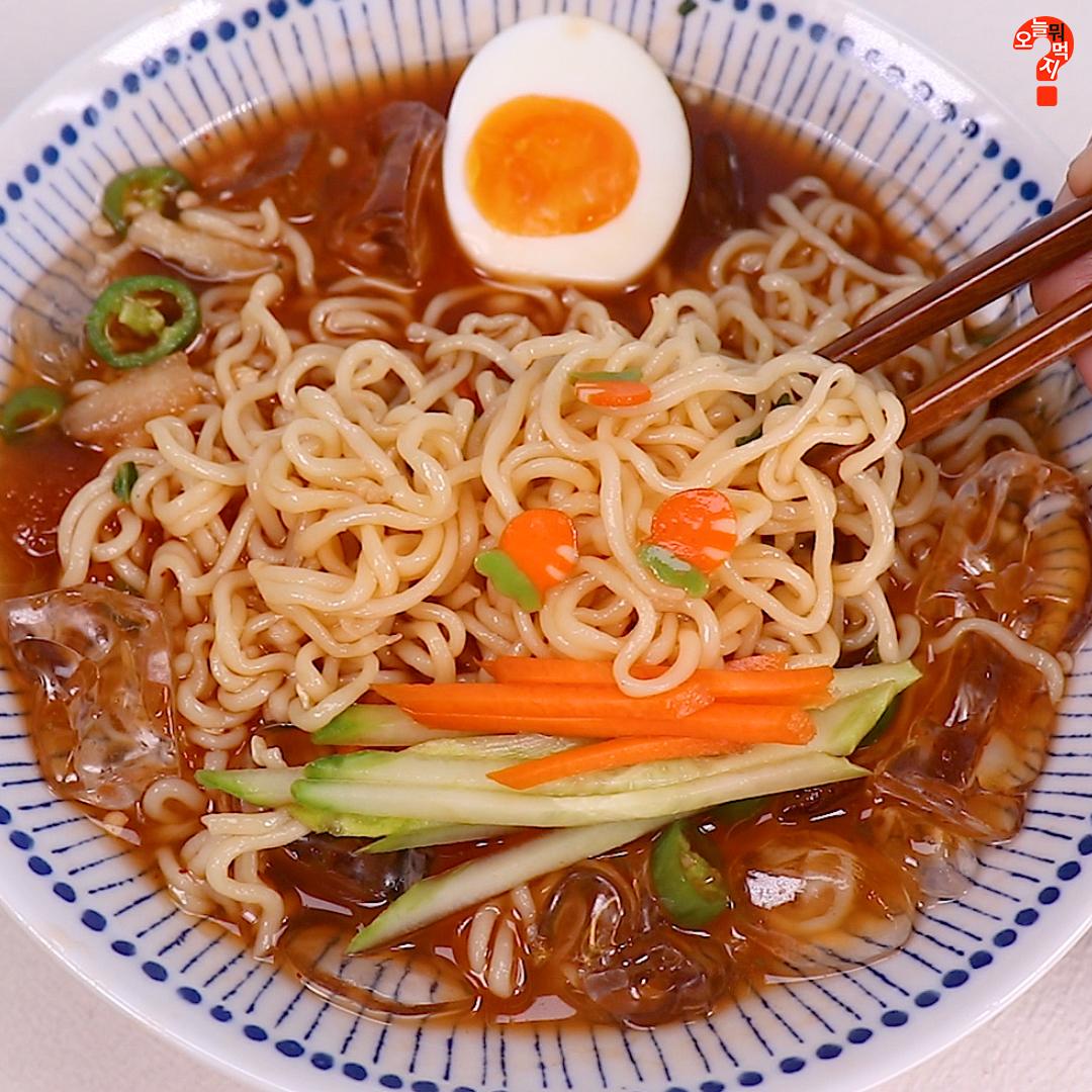 加入醋酸酸辣辣更開胃。