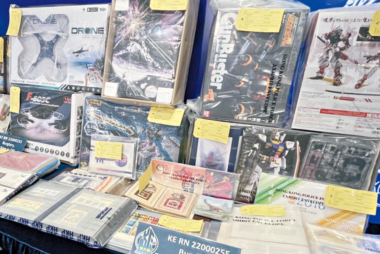 看準漏洞|爆竊迷你倉 盜70萬財物 2男女涉十案提堂