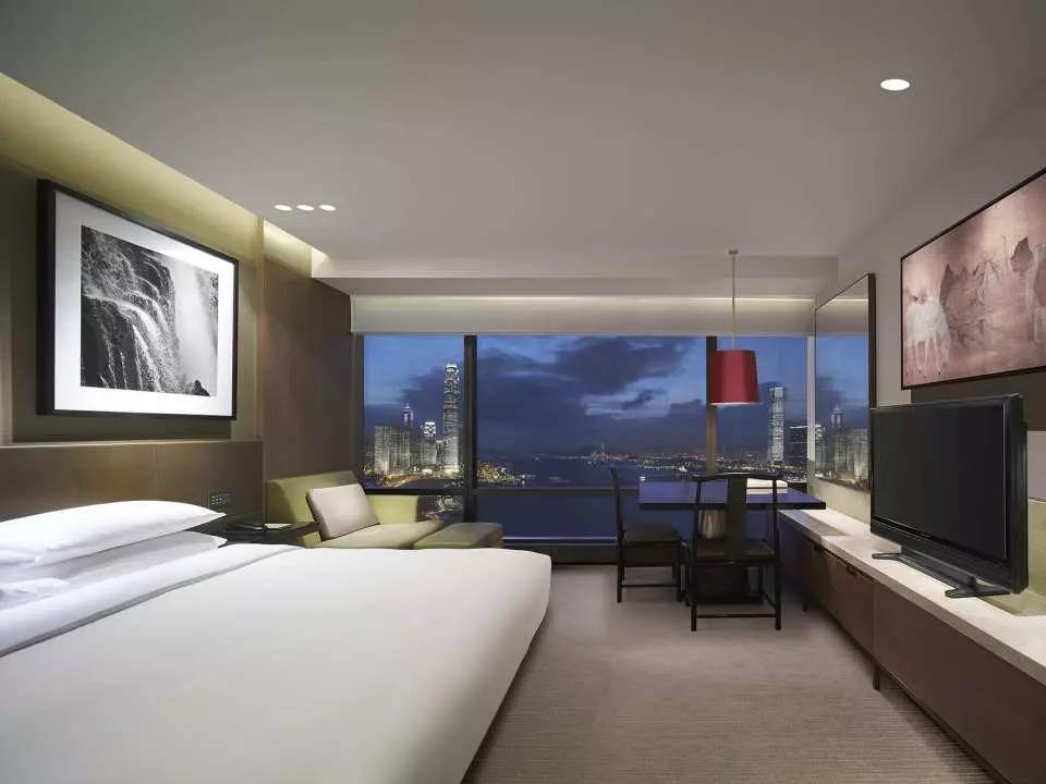 香港君悅酒店豪華海景客房