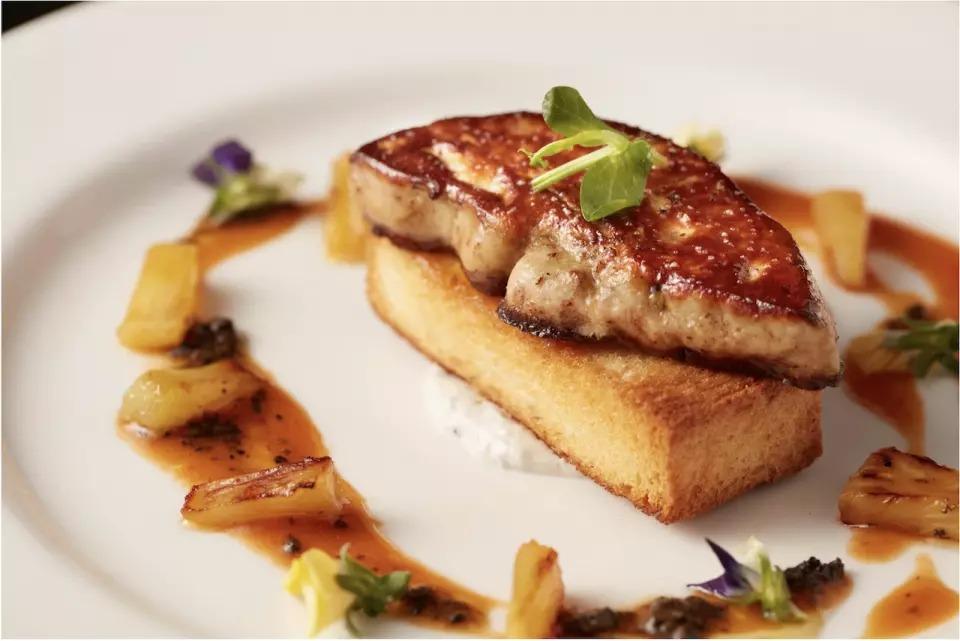 香煎鴨肝 · 無花果 · 松露