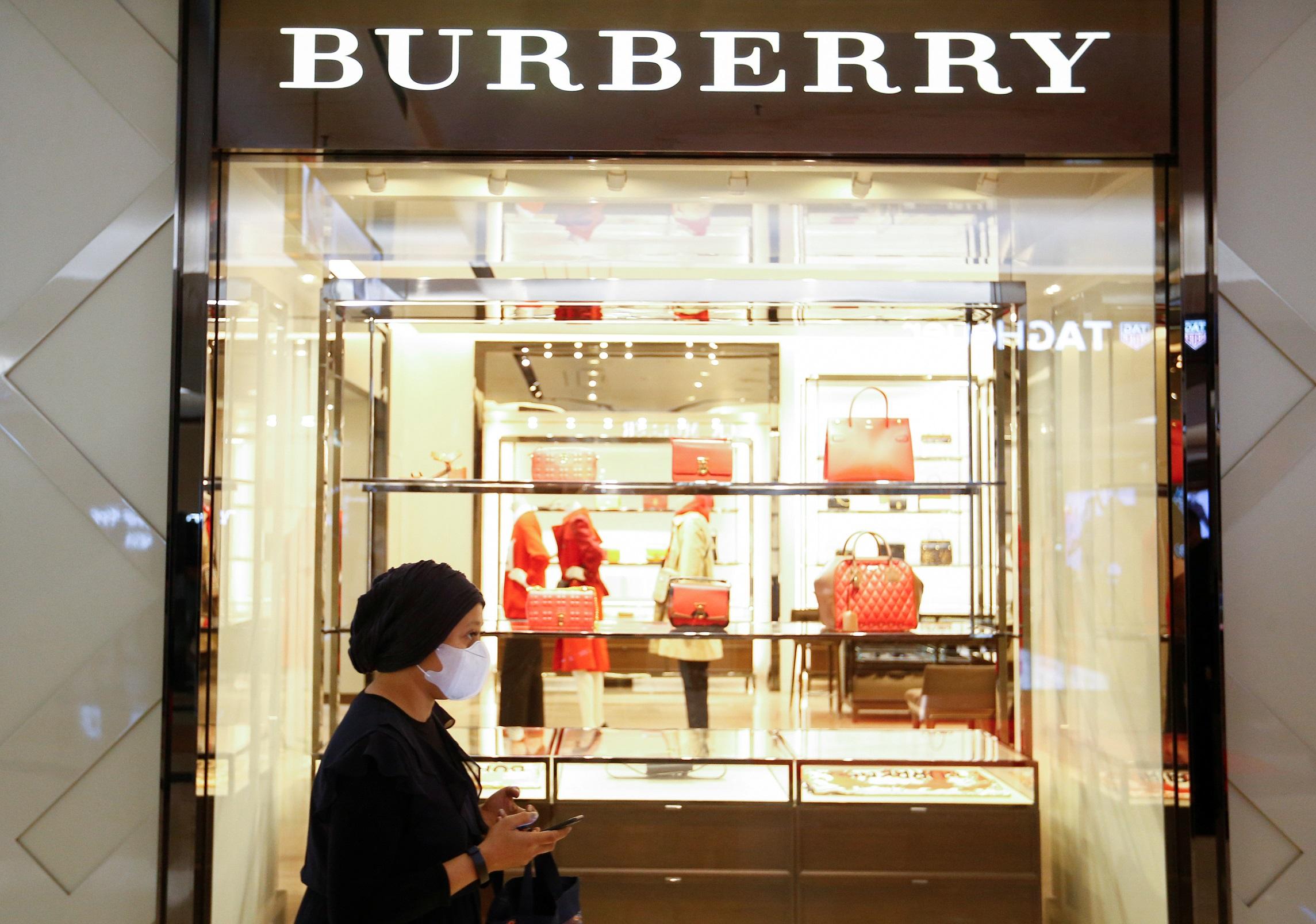 企業放榜｜Burberry全年多賺5%