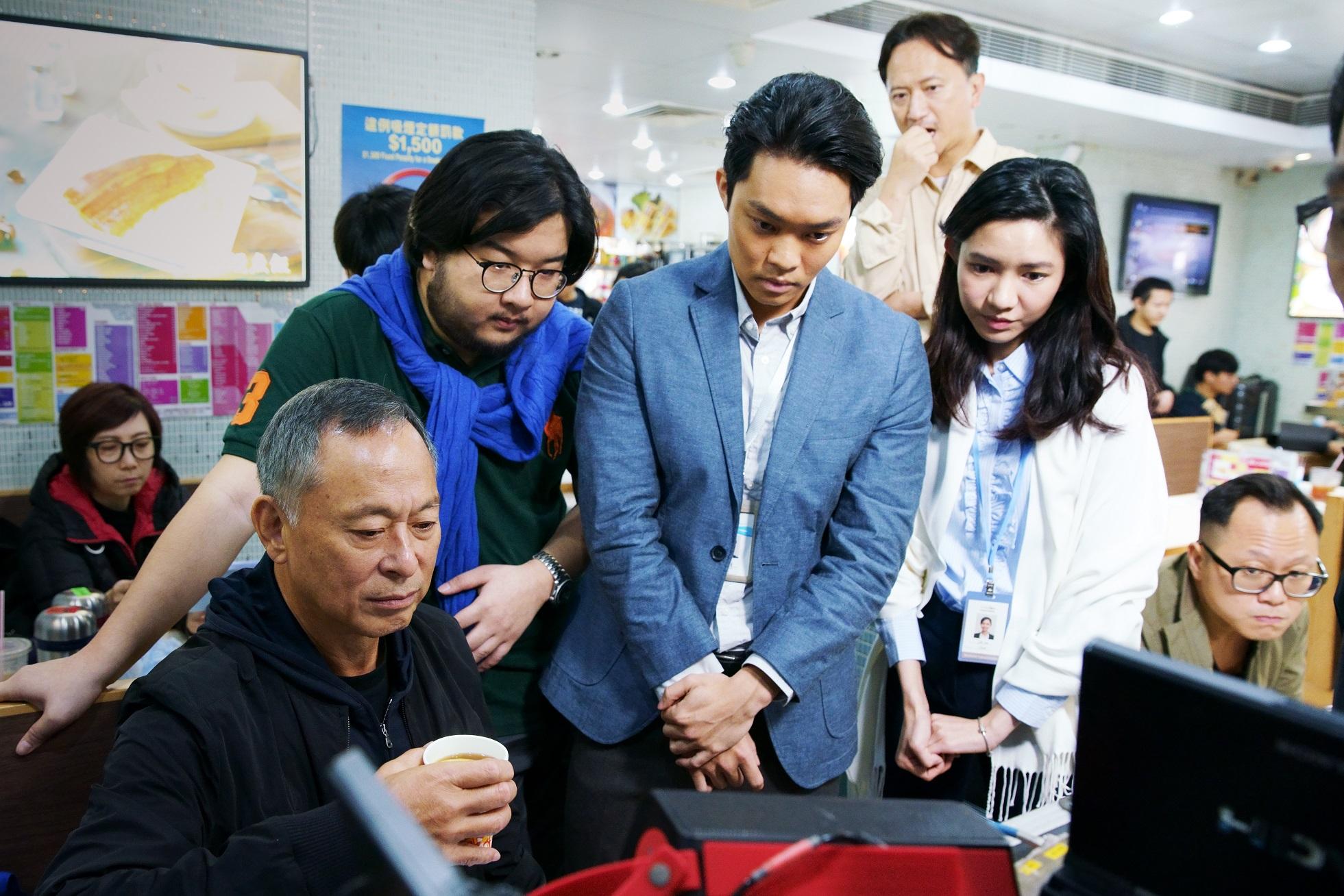 《七人樂隊》 由杜琪峯召集6位香港名導拍攝不同年代的香港故事。