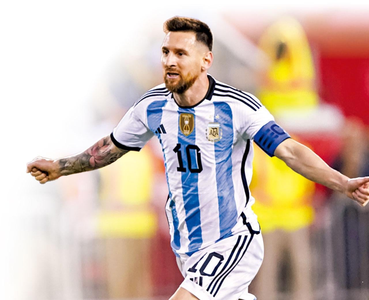 種族歧視停不了 李察利臣入波被掟蕉