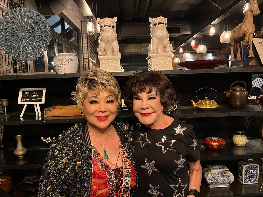 夏蕙姨與細女Maggie。