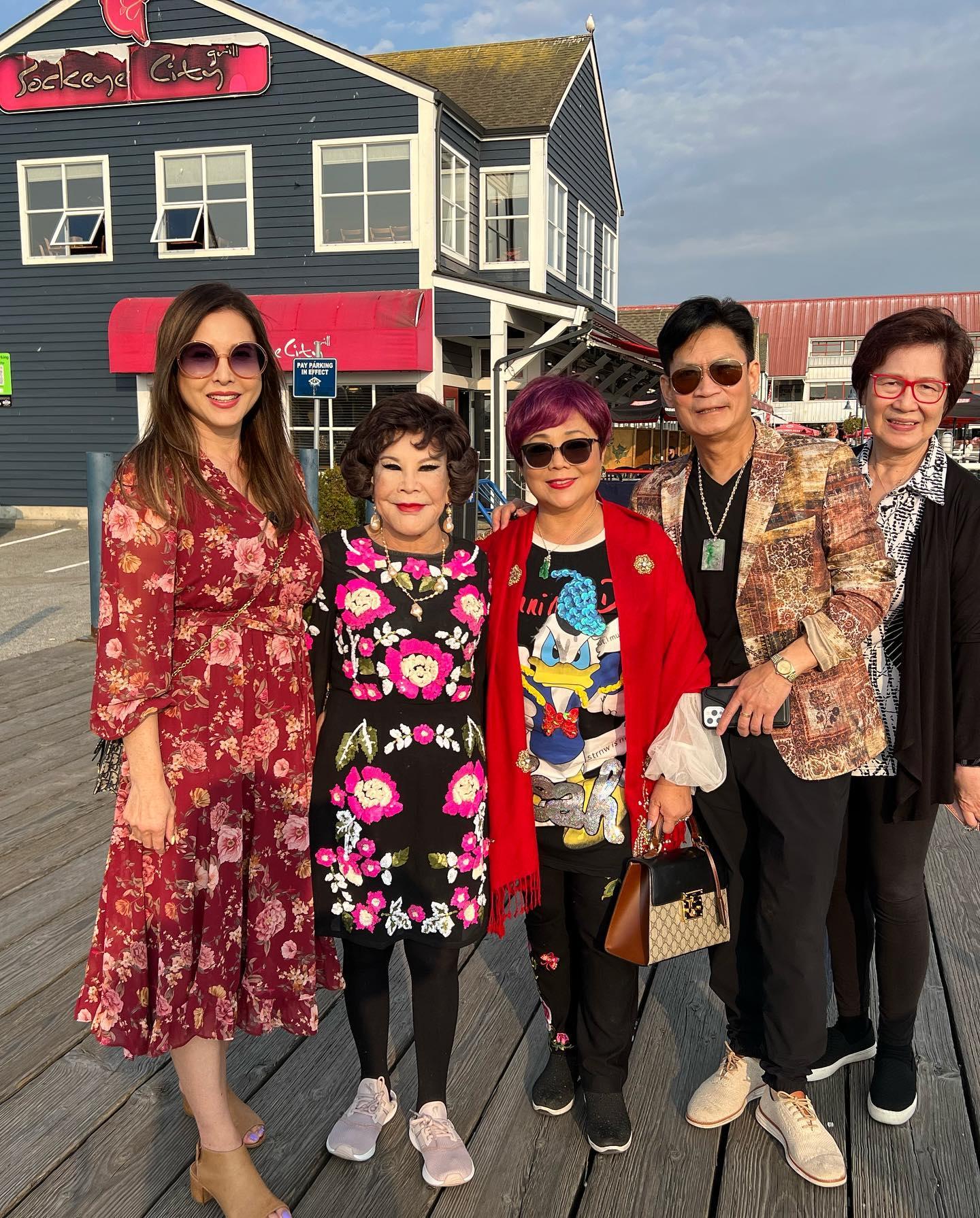 李婉華與黃夏蕙。