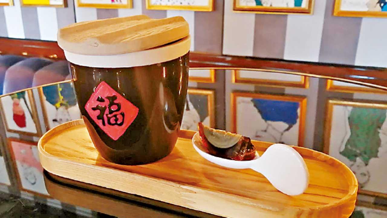 美酒佳餚巡禮下月登場 送5萬優惠券 100元試飲芫荽皮蛋雞尾酒