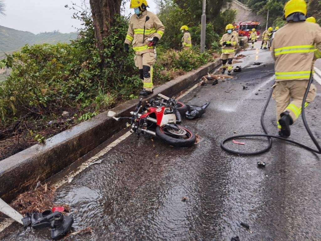 警港島高危交通黑點錄影執法 揭1777車高速入彎越過雙白線