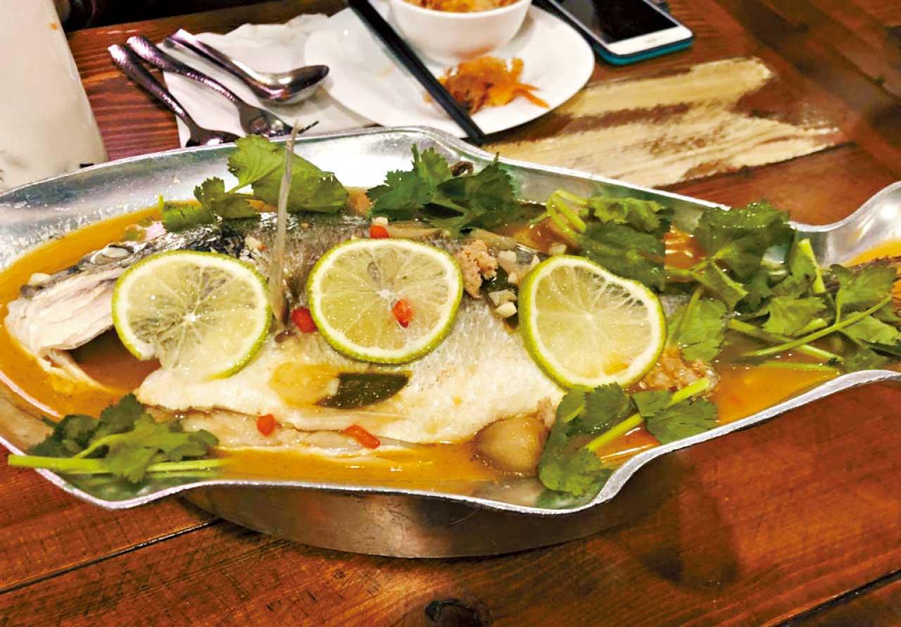 在曼城都食到九龍城風味泰菜?