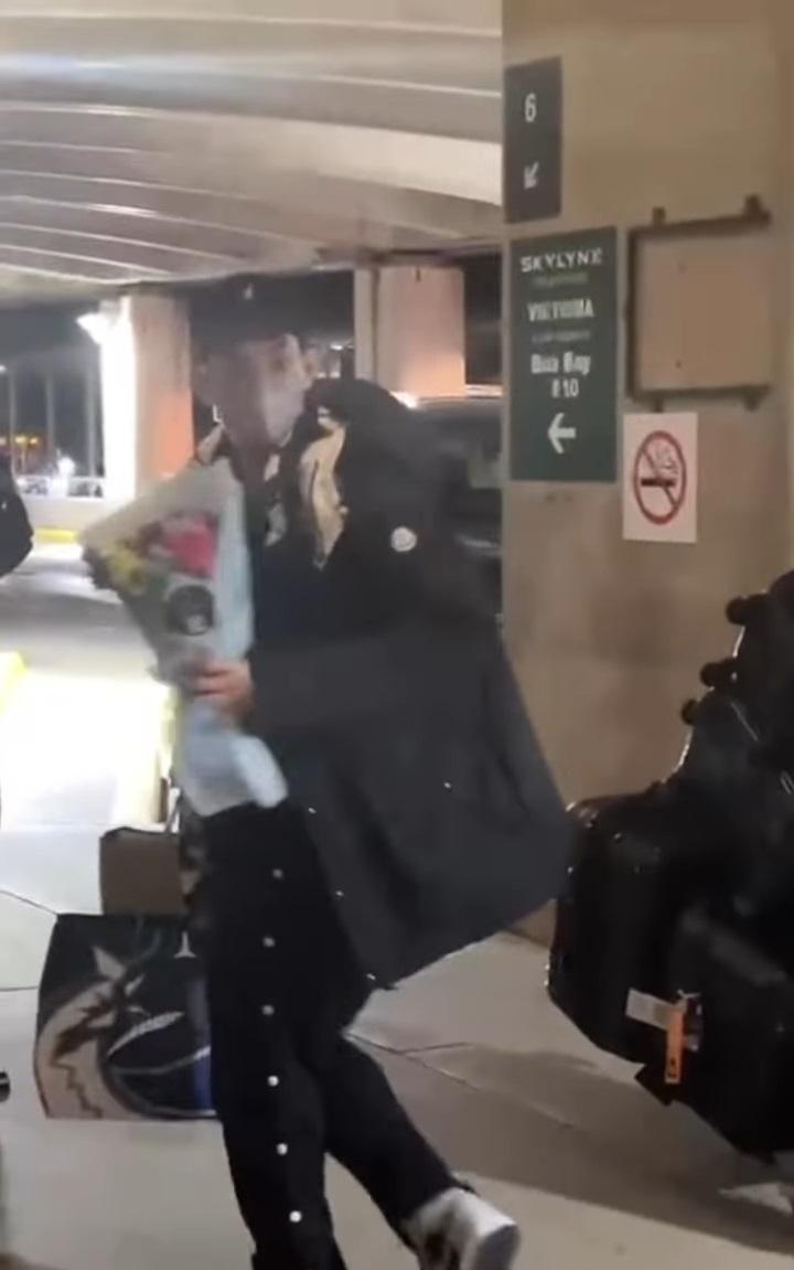 Lokman不停跟大家點頭及說多謝。(網上片段)